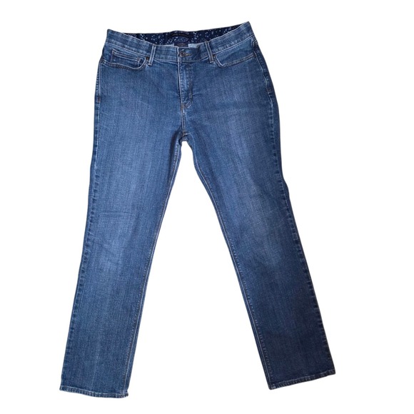 Levi's Women's 525 Perfect Waist Straight Leg Jeans Blue Size 14 Medium Wash - Picture 1 of 5